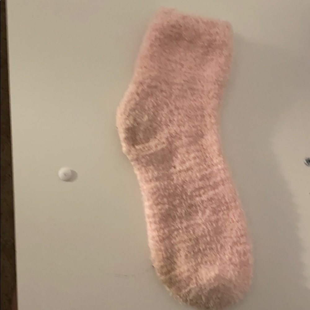 Fuzzy socks - Picture 2 of 4